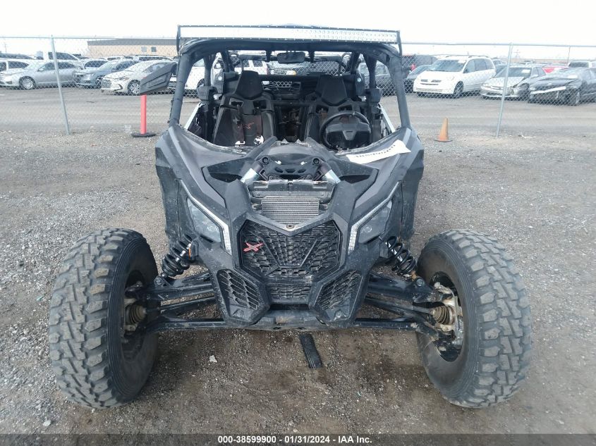 2018 CAN-AM MAVERICK X3 MAX X RS TURBO R - 3JBVNAW26JK001785