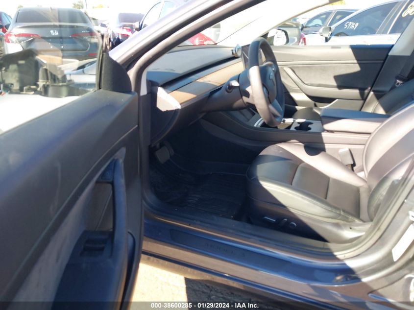 2021 TESLA MODEL 3 STANDARD RANGE PLUS REAR-WHEEL DRIVE - 5YJ3E1EA5MF875961