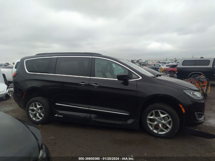 2017 CHRYSLER PACIFICA TOURING L - 2C4RC1BG8HR551194