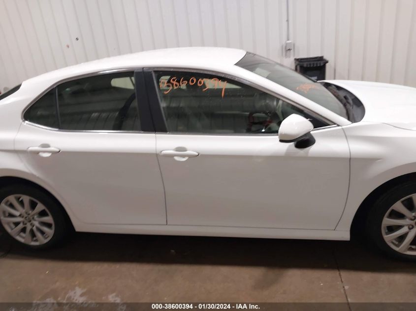 2018 TOYOTA CAMRY LE - JTNB11HK6J3024039