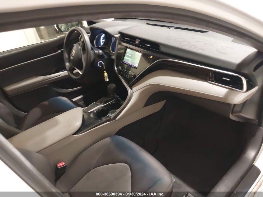 2018 TOYOTA CAMRY LE - JTNB11HK6J3024039