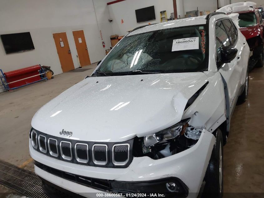 2022 JEEP COMPASS LATITUDE 4X4 - 3C4NJDBBXNT124103