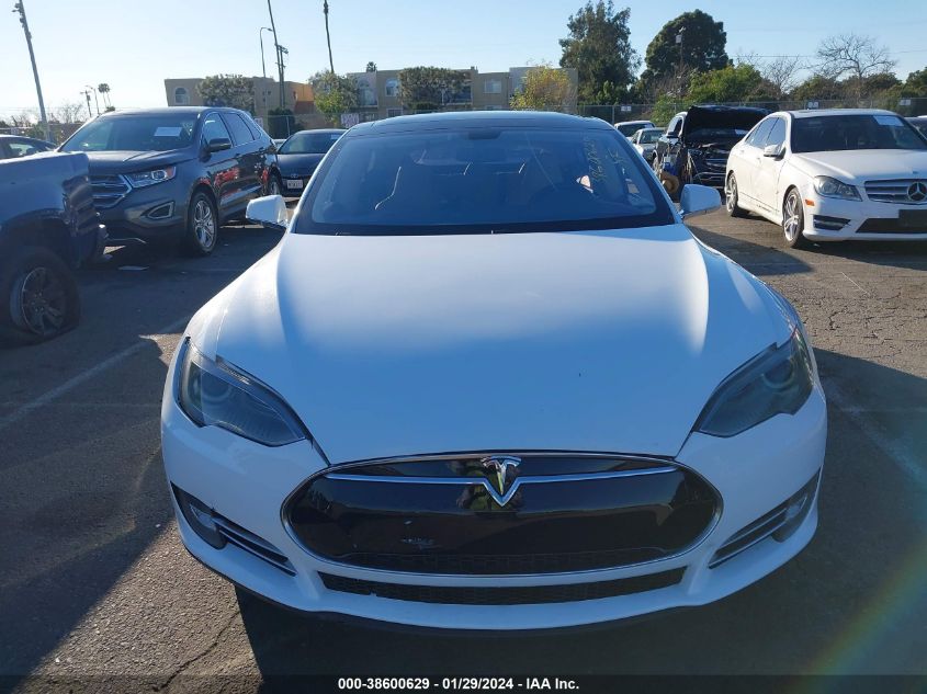 2013 TESLA MODEL S - 5YJSA1DN5DFP10438