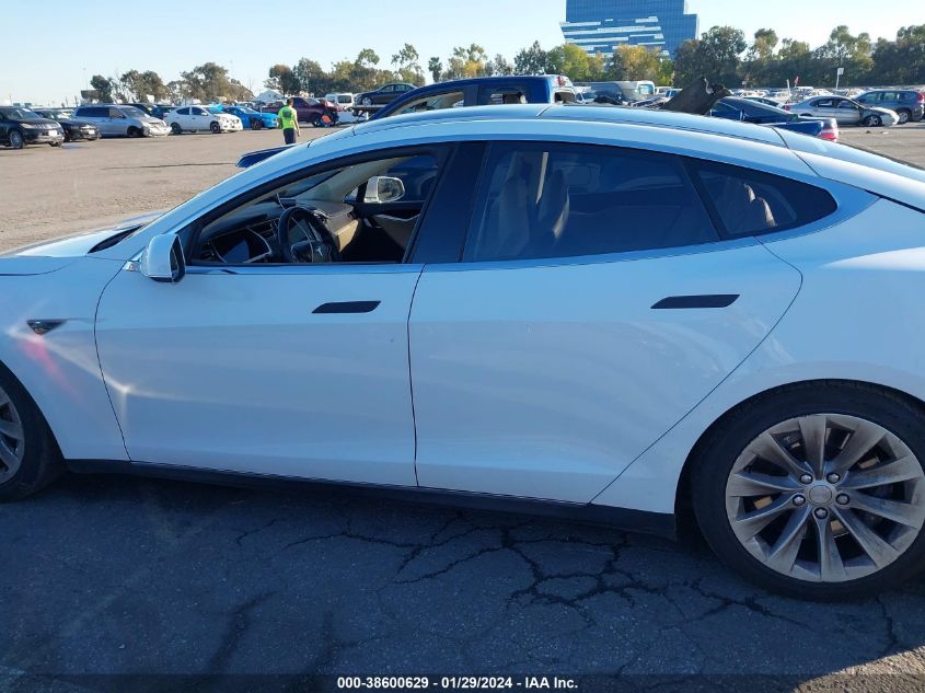 2013 TESLA MODEL S - 5YJSA1DN5DFP10438