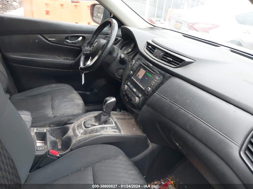 VIN 5N1AT2MV5JC824603 2018 NISSAN ROGUE SV