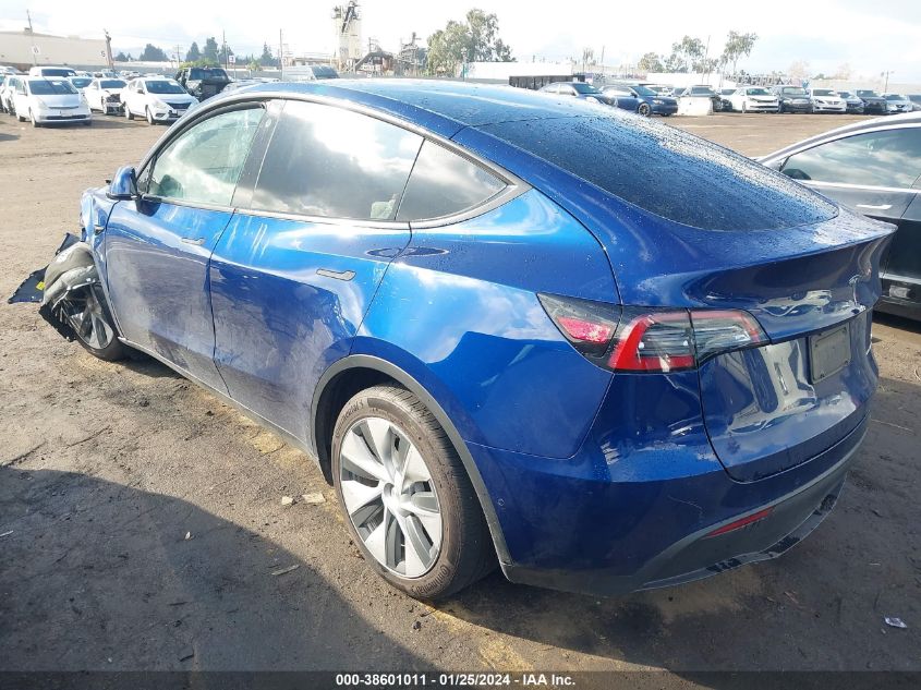 2022 TESLA MODEL Y - 7SAYGDEE1NF429962