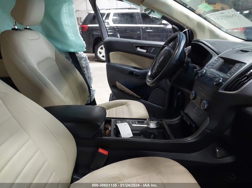 VIN 2FMPK3G93KBB21634 2019 FORD EDGE SE