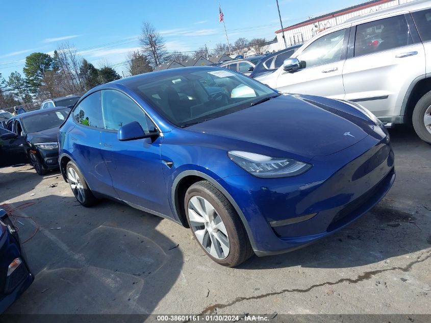 2021 TESLA MODEL Y LONG RANGE DUAL MOTOR ALL-WHEEL DRIVE - 5YJYGDEE7MF261269