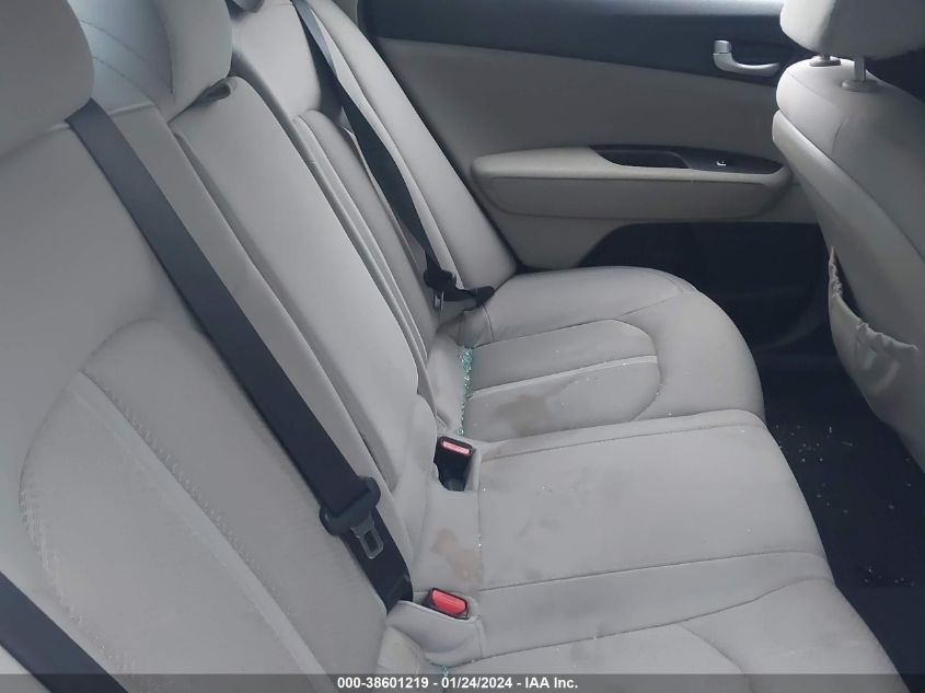 2017 KIA OPTIMA LX - 5XXGT4L36HG174622