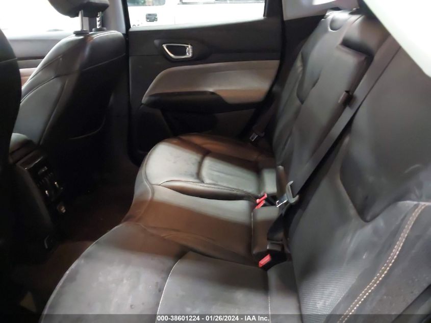 2022 JEEP COMPASS LATITUDE LUX - 3C4NJDFB6NT213029