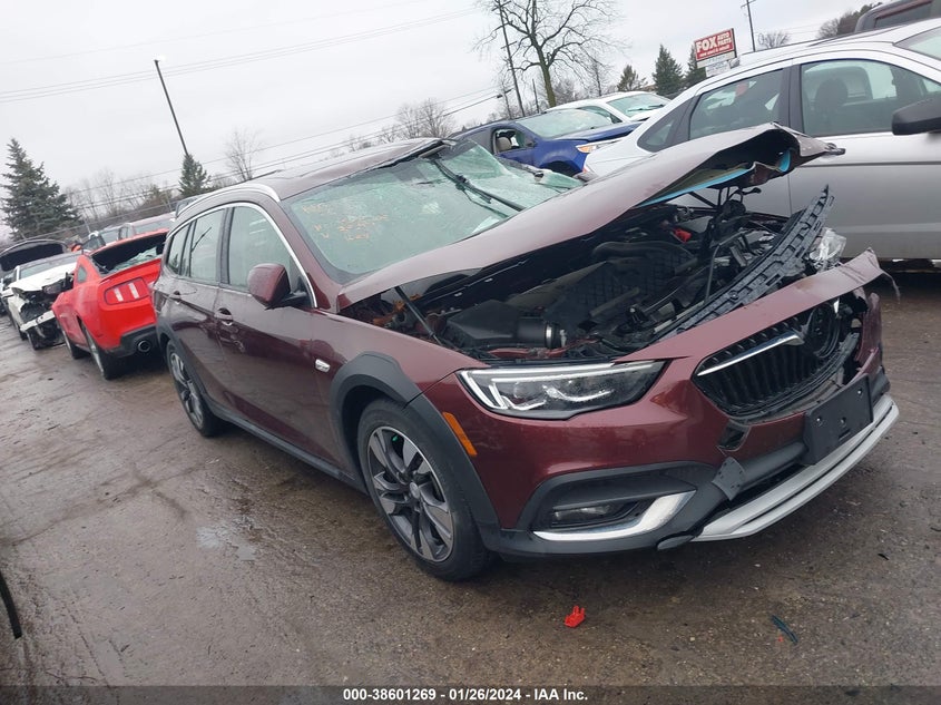 VIN W04GV8SX2J1163554 2018 BUICK REGAL TOURX ESSENCE