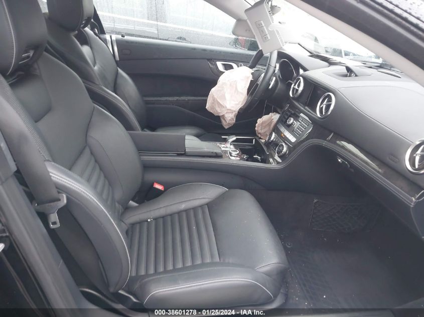 2013 MERCEDES-BENZ SL 550 - WDDJK7DA6DF017033