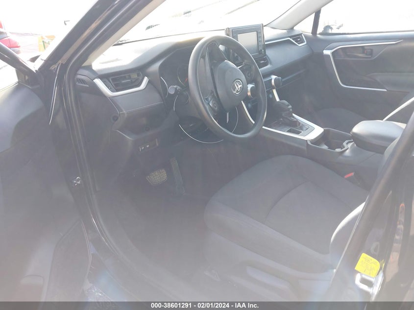 VIN 2T3F1RFV7KC007249 2019 TOYOTA RAV4 LE