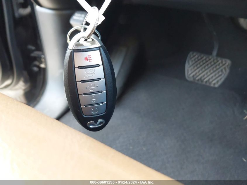 2016 INFINITI QX80 - JN8AZ2ND9G9801411