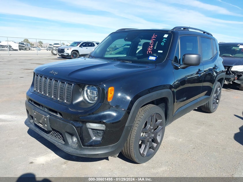 VIN ZACNJCB11MPN02300 2021 JEEP RENEGADE LATITUDE FWD