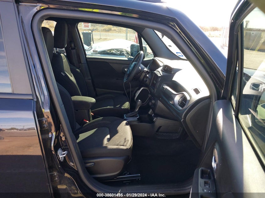 VIN ZACNJCB11MPN02300 2021 JEEP RENEGADE LATITUDE FWD