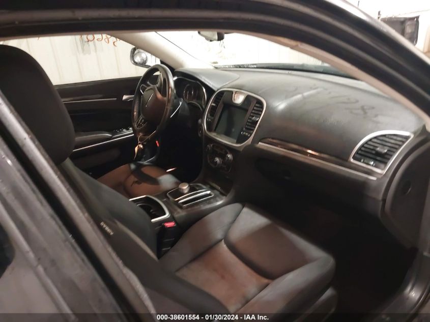 2019 CHRYSLER 300 TOURING AWD - 2C3CCARG9KH624831