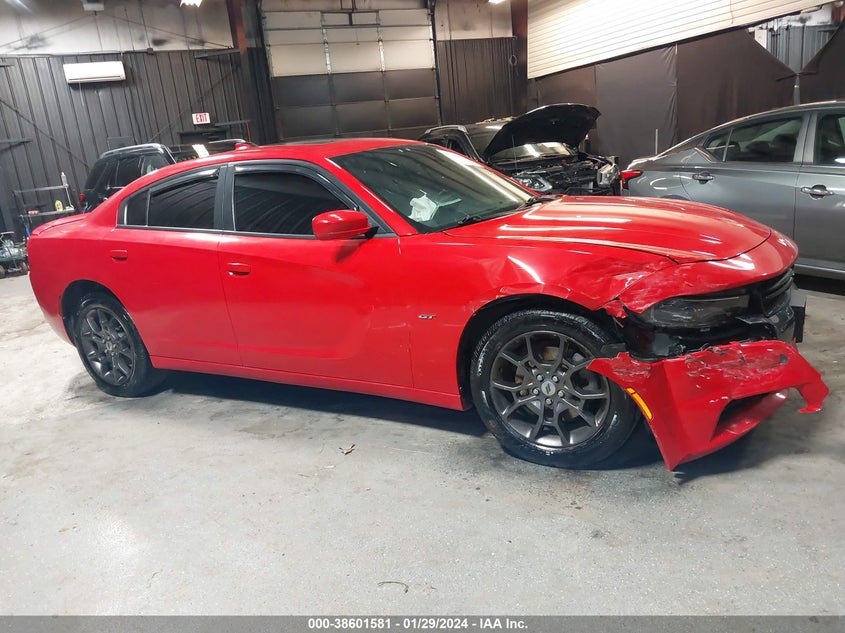 VIN 2C3CDXJG4JH207661 2018 DODGE CHARGER GT AWD