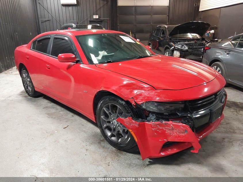 VIN 2C3CDXJG4JH207661 2018 DODGE CHARGER GT AWD