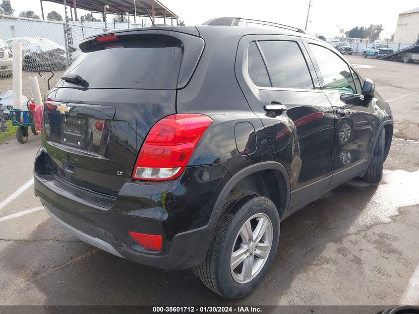 VIN KL7CJLSBXLB028114 2020 CHEVROLET TRAX FWD LT