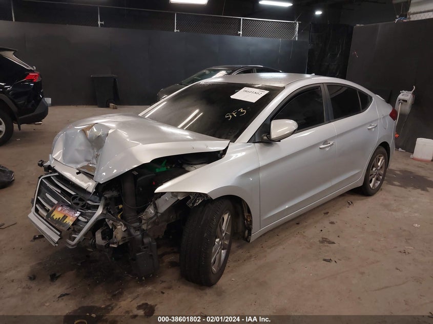 VIN KMHD84LFXJU504255 2018 HYUNDAI ELANTRA SEL/VALUE/LIMITED