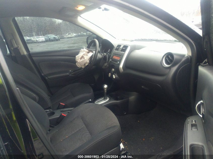 2014 NISSAN VERSA 1.6 SV - 3N1CN7AP7EL827977