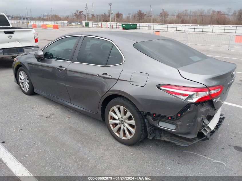 2018 TOYOTA CAMRY LE - 4T1B11HK8JU063502