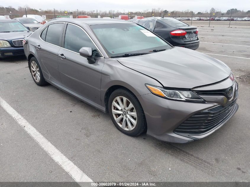 2018 TOYOTA CAMRY LE - 4T1B11HK8JU063502