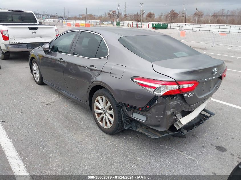 2018 TOYOTA CAMRY LE - 4T1B11HK8JU063502