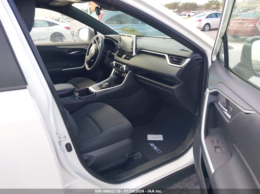 VIN JTM16RFV6ND533934 2022 TOYOTA RAV4 SE HYBRID