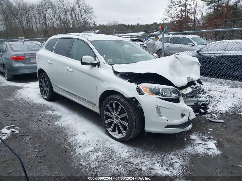 YV449MRUBH2211142 VOLVO XC60 T6/INSCRIPTION 2017