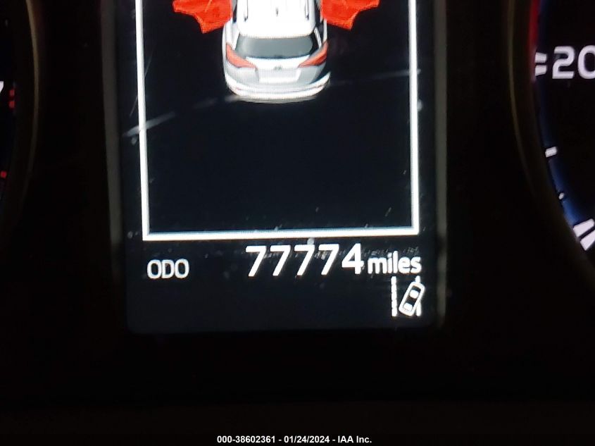 2017 TOYOTA RAV4 LE - JTMZFREV0HJ718801