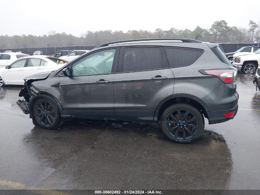 2017 FORD ESCAPE SE - 1FMCU9GD1HUB34952