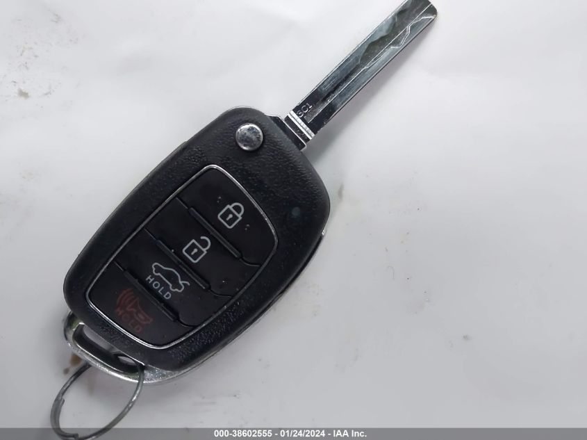 2019 HYUNDAI SONATA SE - 5NPE24AF1KH760244