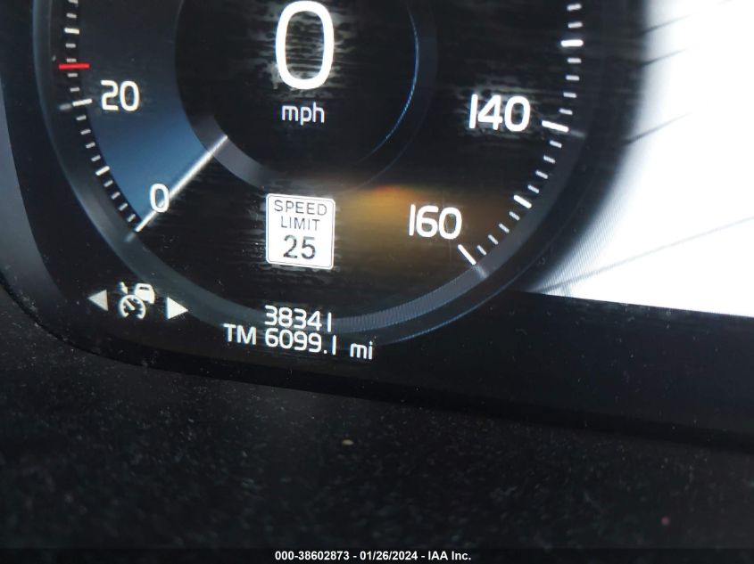 2018 VOLVO XC90 T6 - YV4A22PK6J1205400