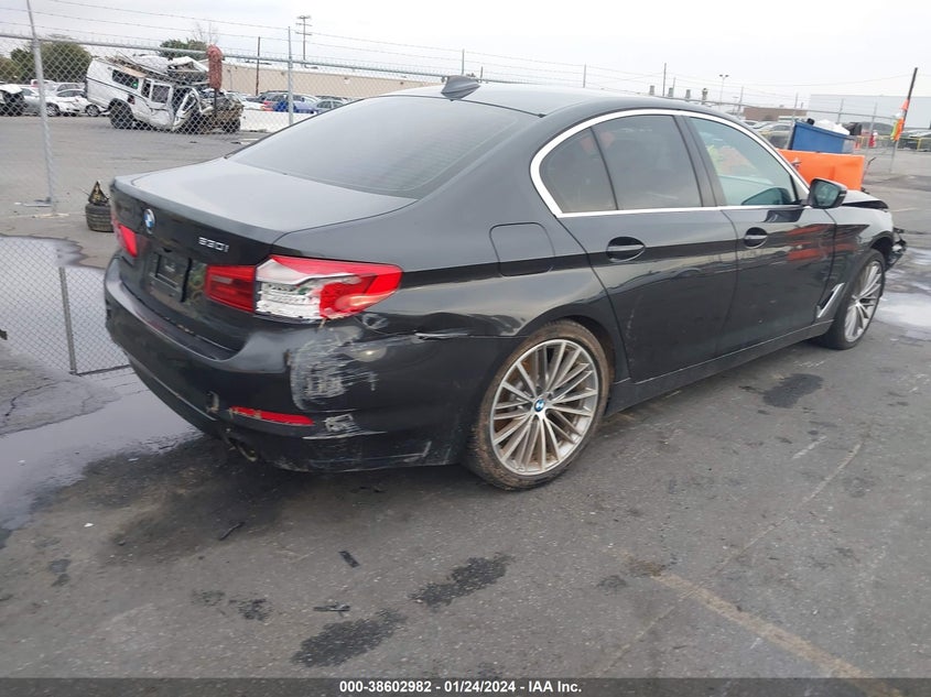 VIN WBAJA5C52KWW25762 2019 BMW 530I