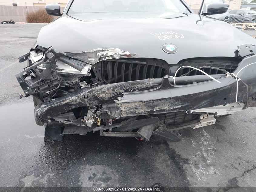 VIN WBAJA5C52KWW25762 2019 BMW 530I