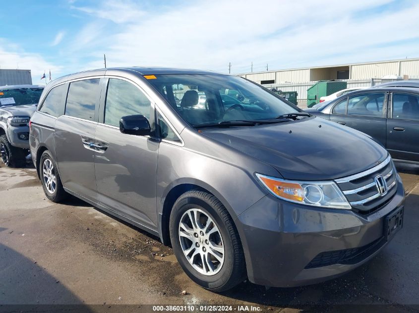 2013 HONDA ODYSSEY EX-L - 5FNRL5H66DB081114
