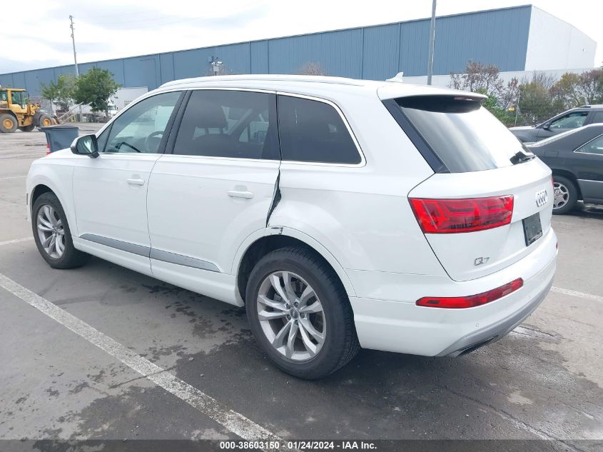 WA1LAAF74HD043811 2017 AUDI Q7, photo no. 3