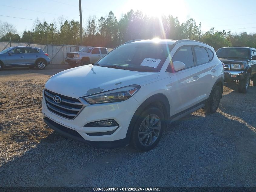 2017 HYUNDAI TUCSON LIMITED/SPORT AND ECO/SE - KM8J33A45HU598648