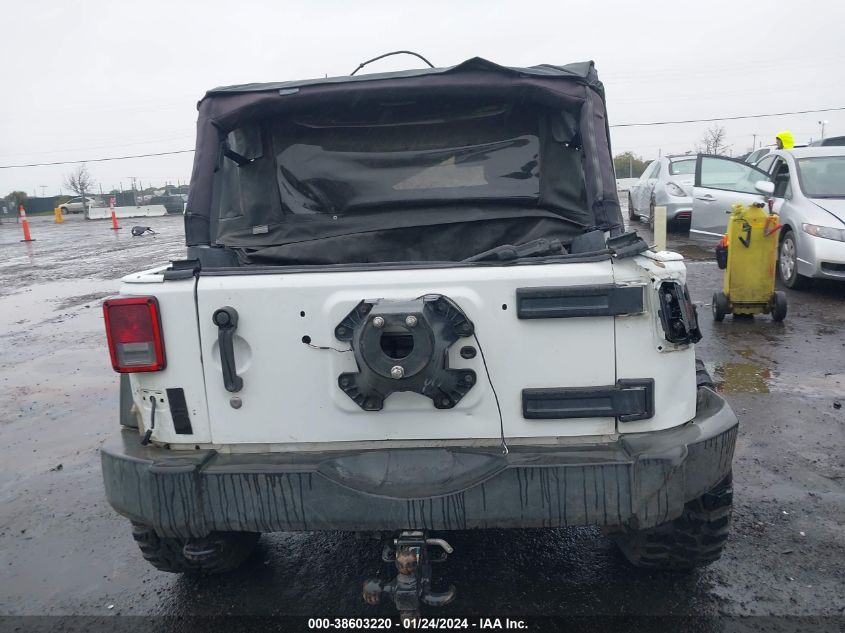 2015 JEEP WRANGLER UNLIMITED SPORT - 1C4BJWDG2FL610781