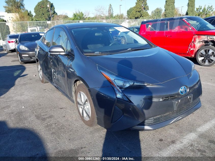 2018 TOYOTA PRIUS TWO - JTDKBRFUXJ3074172