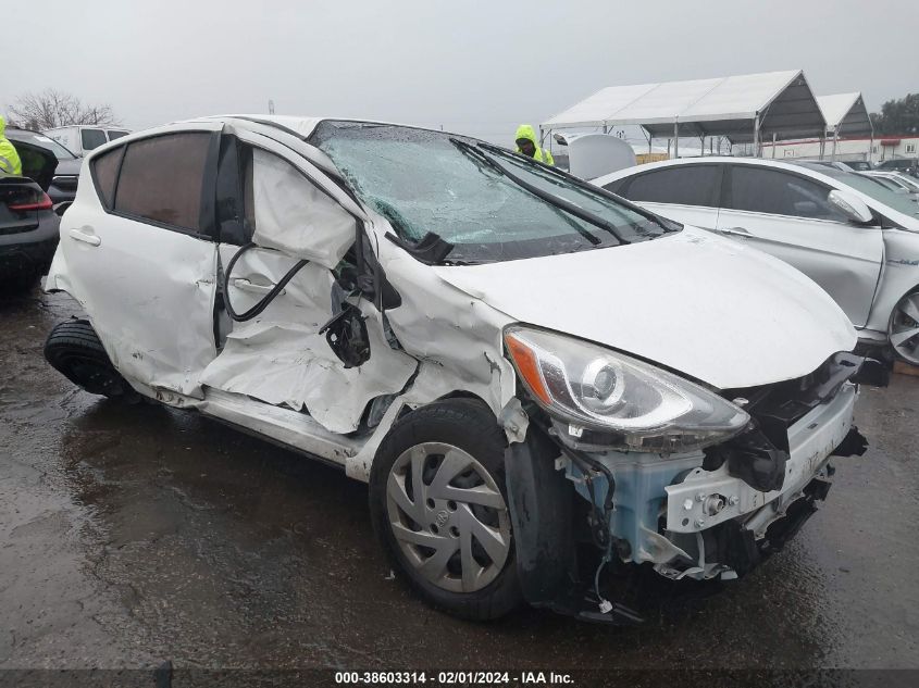 2015 TOYOTA PRIUS C - JTDKDTB35F1110700