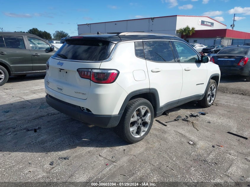 VIN 3C4NJDCBXJT457961 2018 JEEP COMPASS LIMITED 4X4