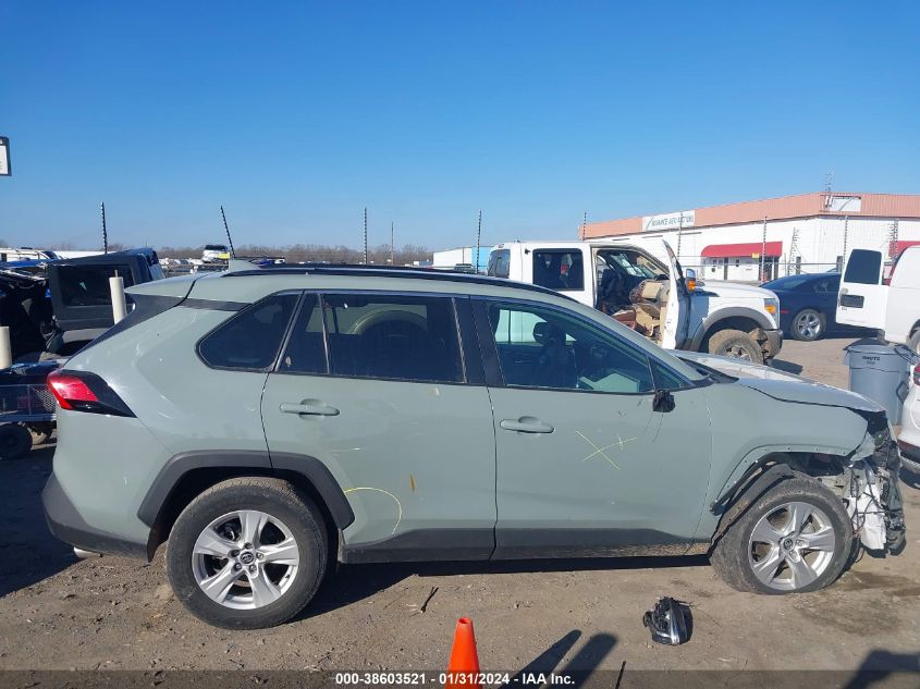 2020 TOYOTA RAV4 XLE - 2T3W1RFV0LC051367