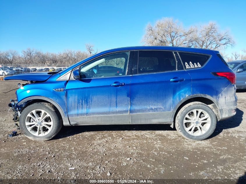 2019 FORD ESCAPE SE - 1FMCU9GD6KUB25624