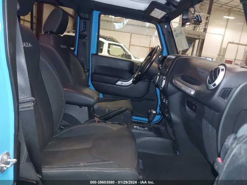 2018 JEEP WRANGLER JK UNLIMITED SAHARA 1C4HJWEG0JL894302