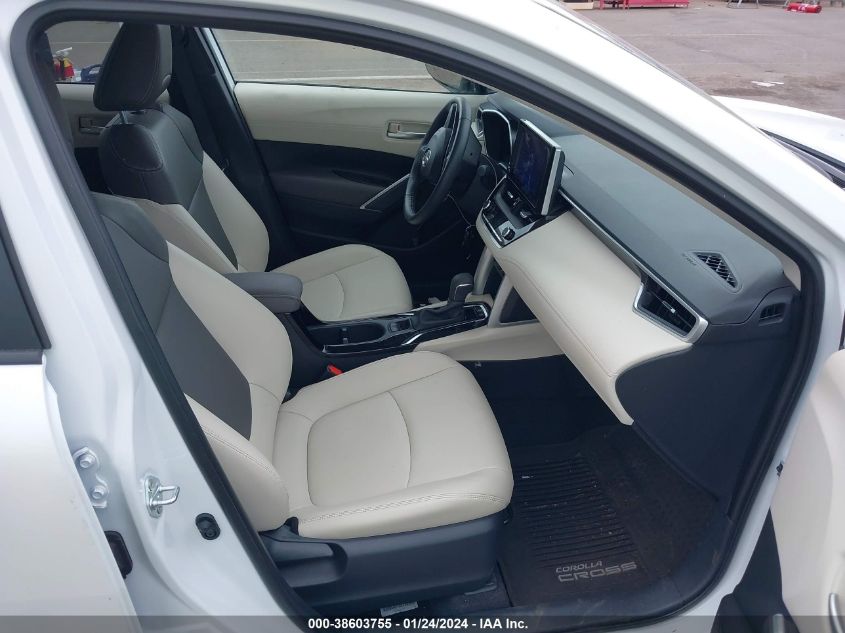 2023 TOYOTA COROLLA CROSS XLE - 7MUDAAAG9PV065295