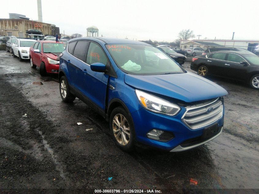 2017 FORD ESCAPE SE - 1FMCU0GD8HUB87191