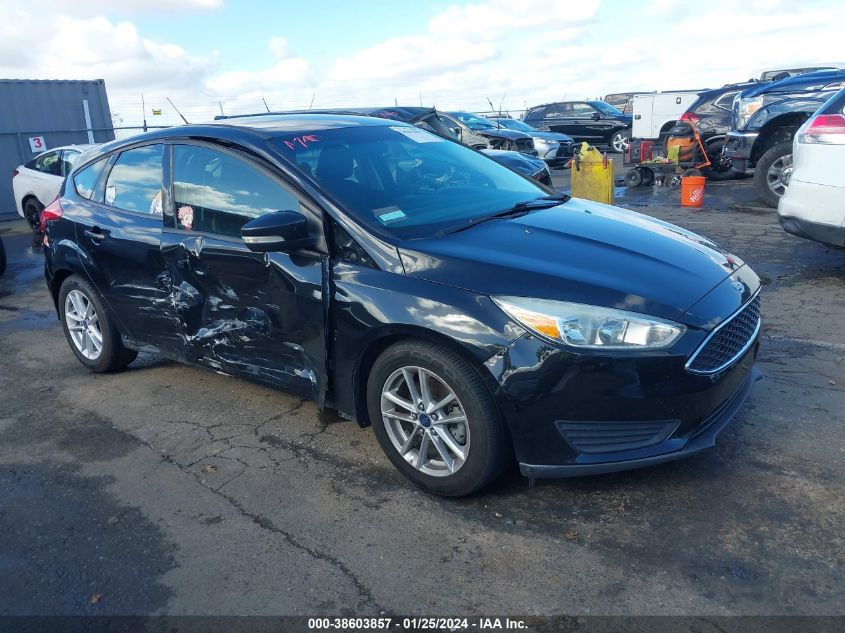 2015 FORD FOCUS SE - 1FADP3K26FL288522